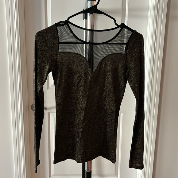 Mesh and metallic gold long sleeve top - Picture 1 of 2